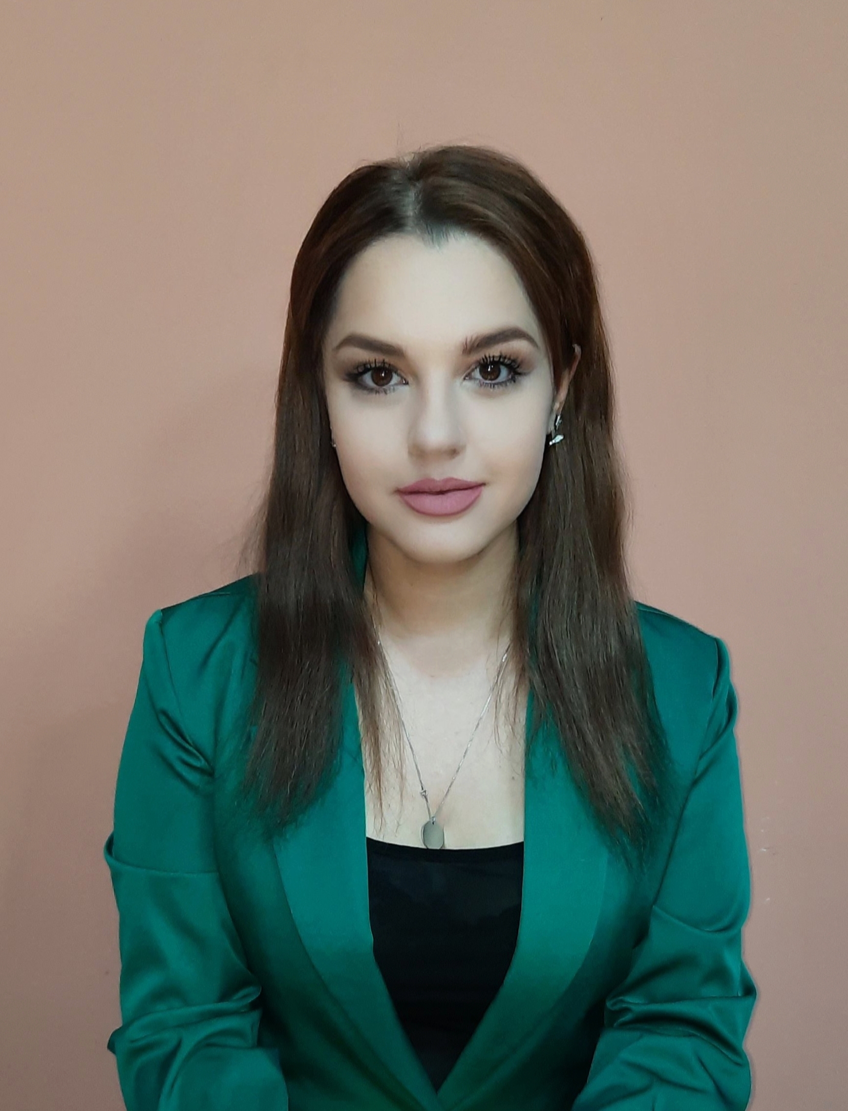 Хомякова Екатерина Александровна.